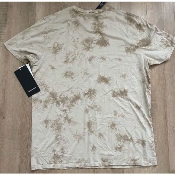 Lululemon the fundamental T shirt sz XL - Picture 3 of 3